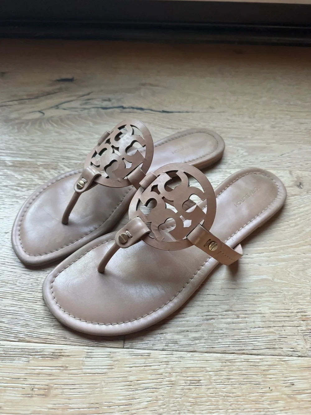 🔥TORY BIRCH Miller sandales Sz 9 nude